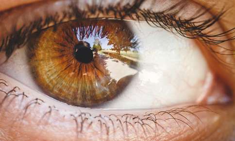 Diagnosing and Treating Corneal Disease